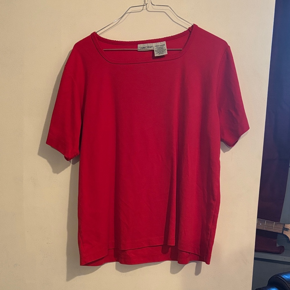 3/$5🌷 Cabin Creek Classic Red Short Sleeve Tee